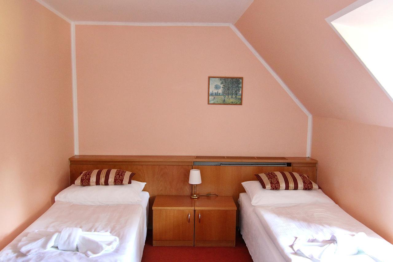 Zámek Havířov Hotel Exterior foto
