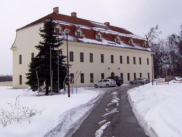 Zámek Havířov Hotel Exterior foto